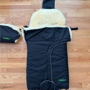 Fellhof Black and Cream Baby Footmuff and Hand Warmer